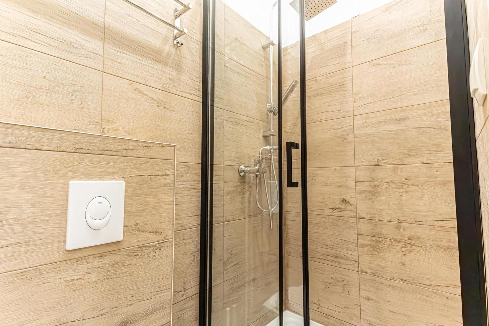 Comfortable 1br In Beautiful Location * Vienne